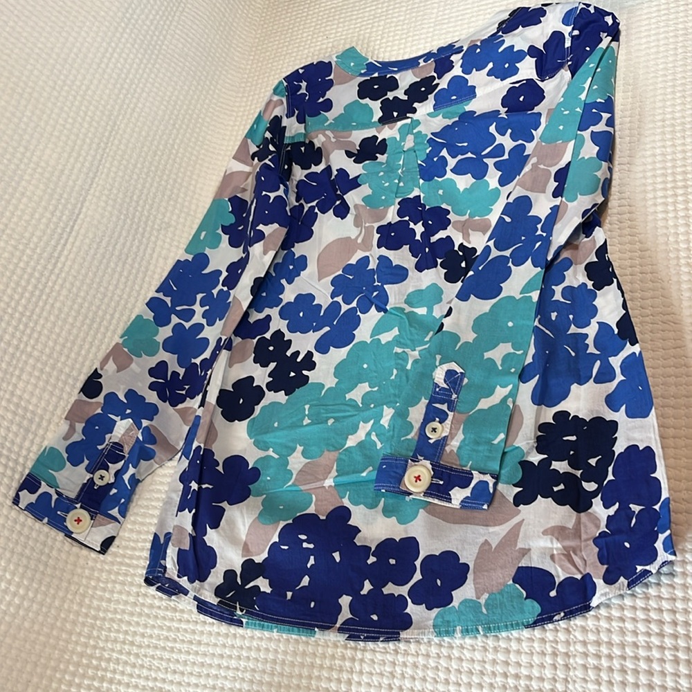 Boden Floral Tunic in Blue and Teal - Picture 10 of 11